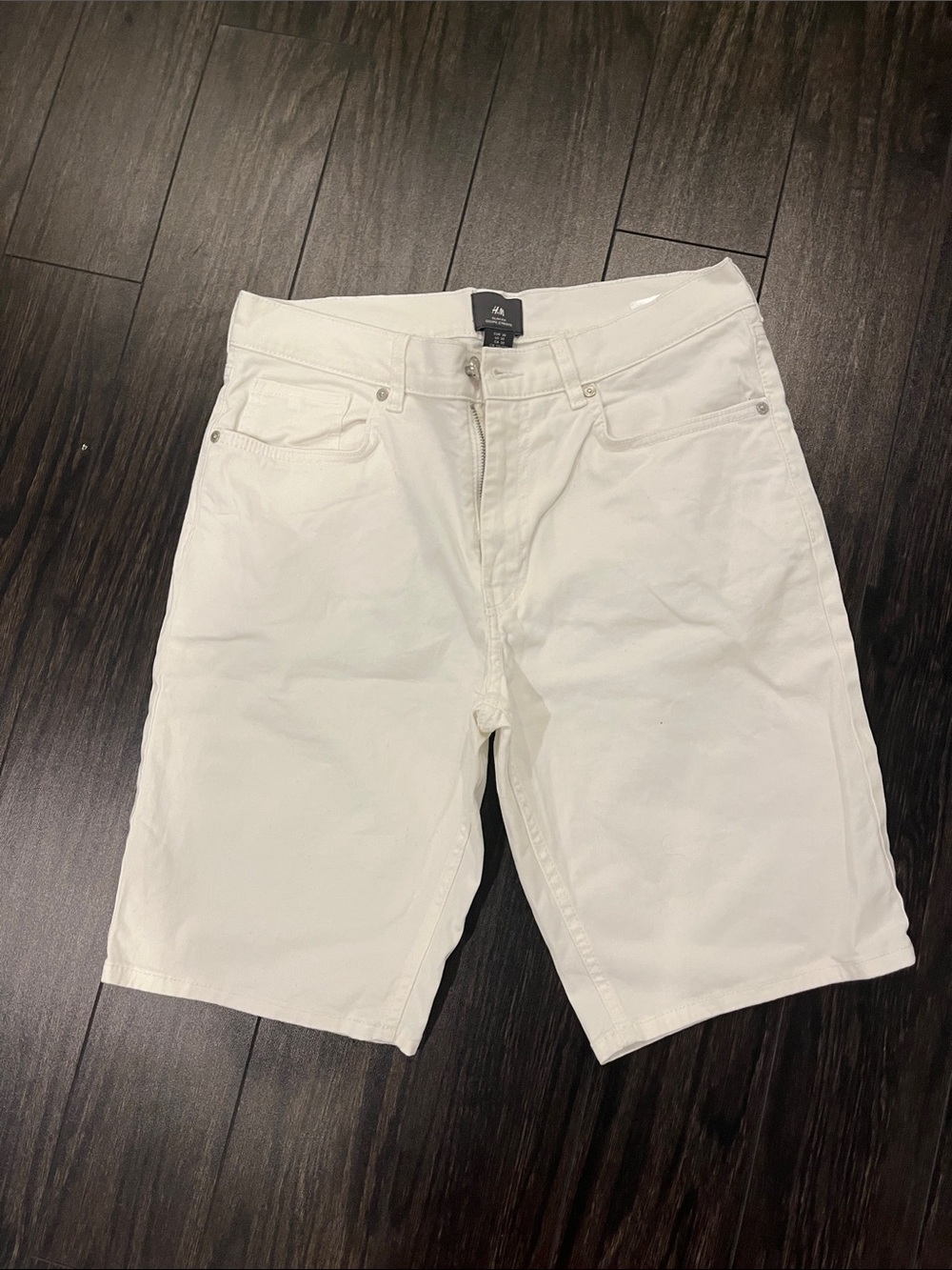 H&M Men's White Flat Front Shorts